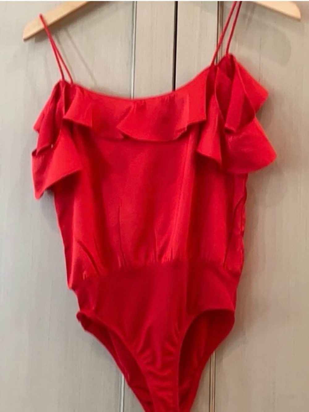 Motel Rocks Red Ruffle Off-the-Shoulder Bodysuit - Picture 4 of 4